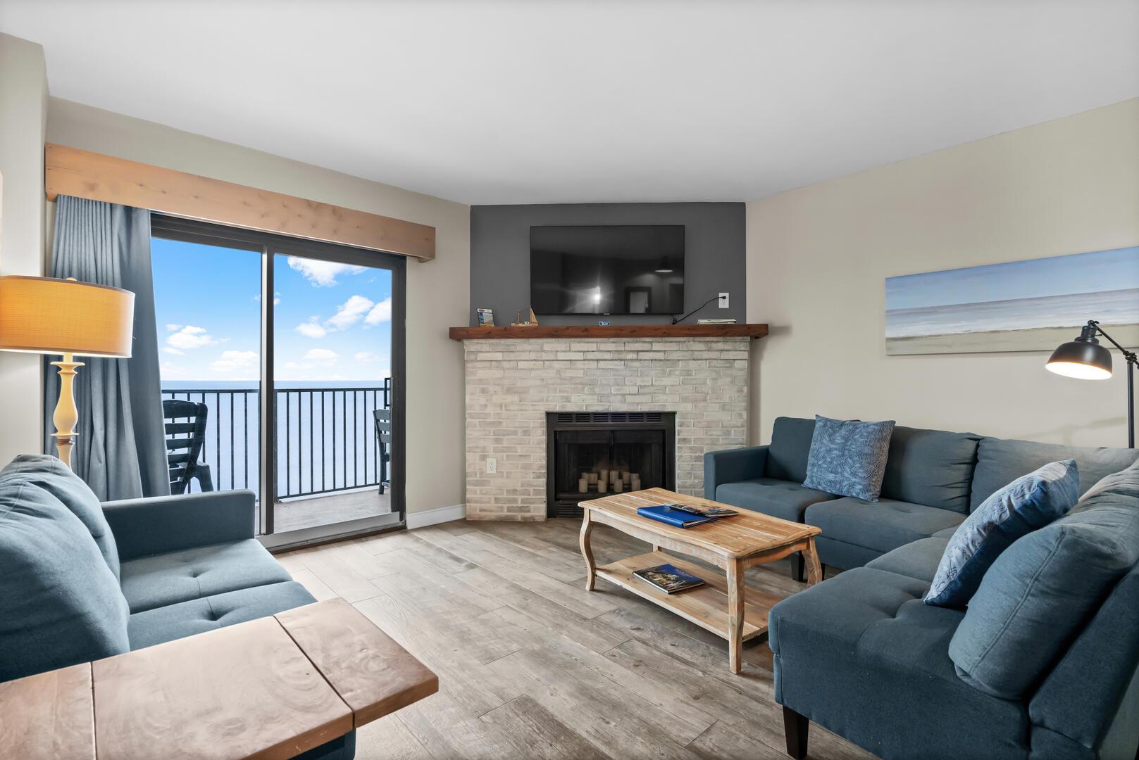 Springs Towers 1004 | Photo 2