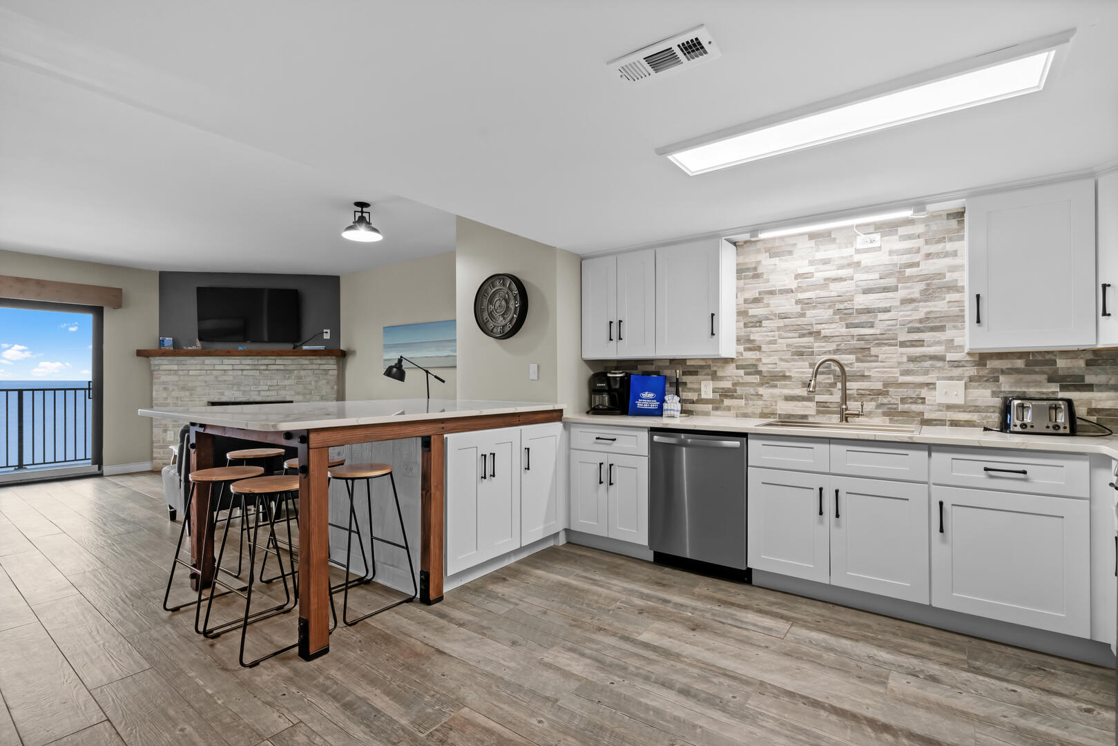 Springs Towers 1004 | Photo 13