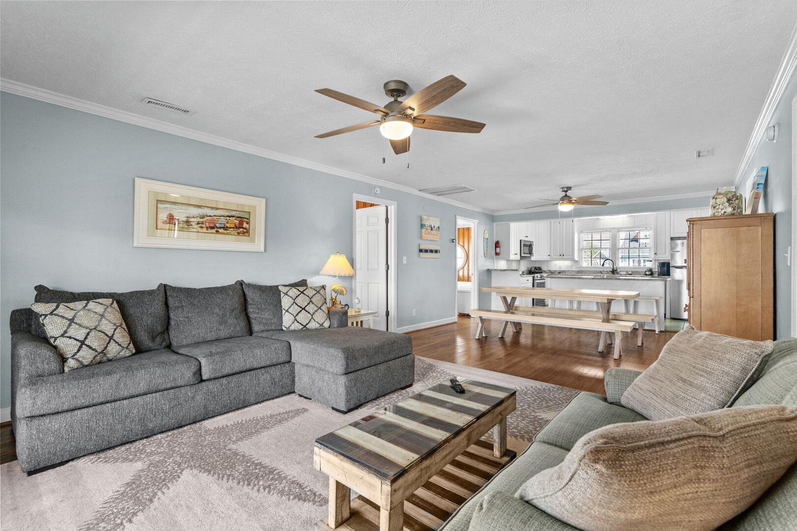 Lost Shaker of Salt | Photo 17