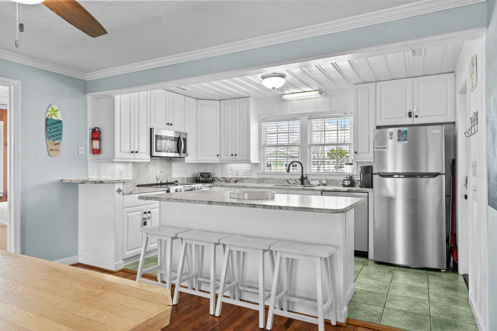 Lost Shaker of Salt | Photo 22