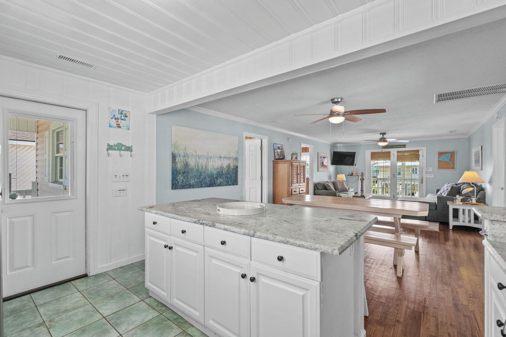 Lost Shaker of Salt | Photo 20