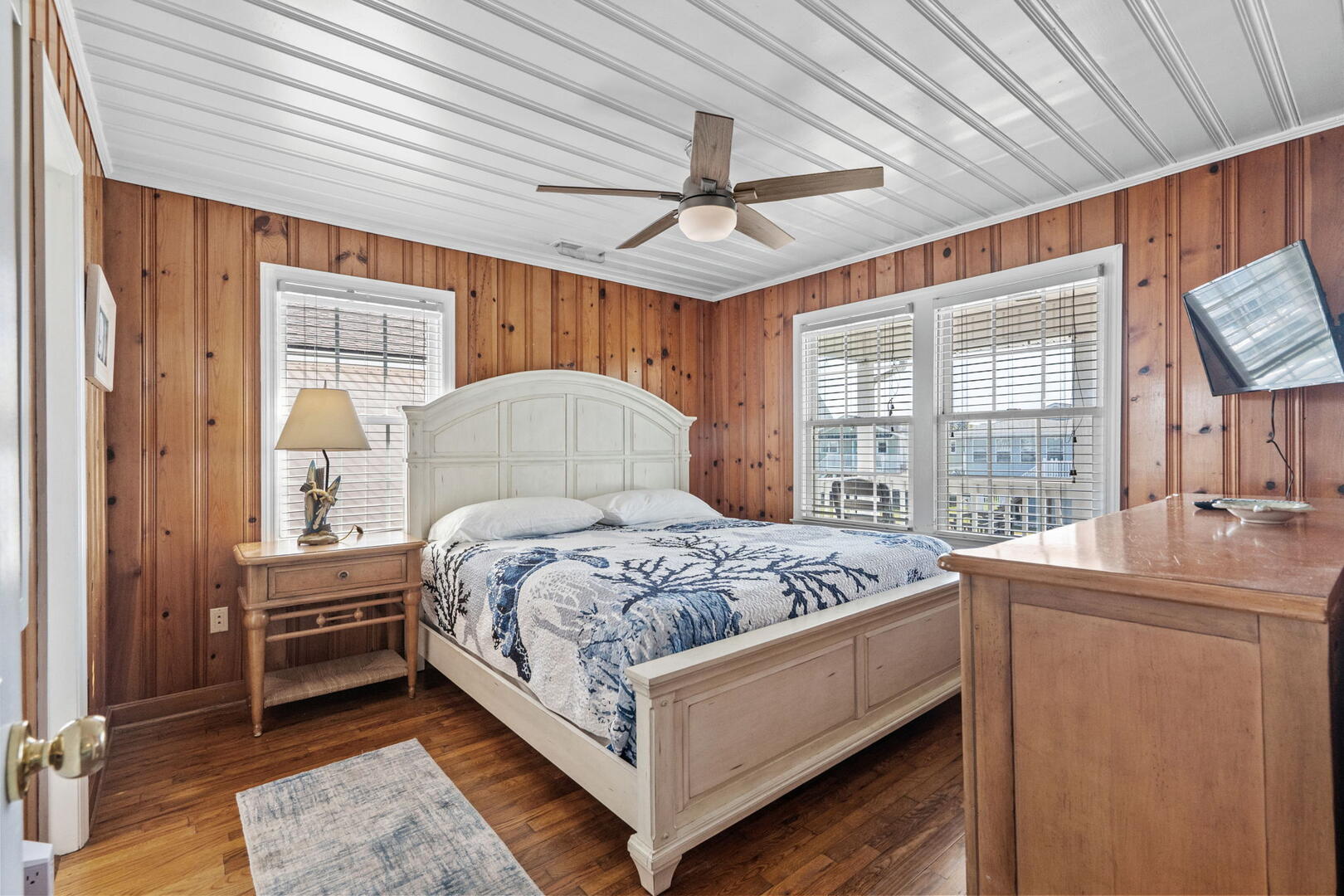 Lost Shaker of Salt | Photo 28