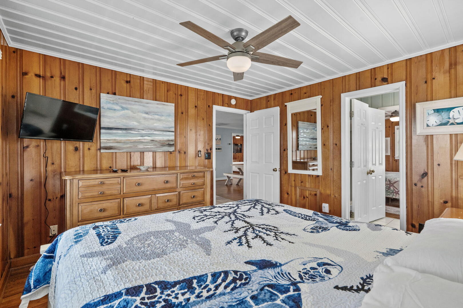 Lost Shaker of Salt | Photo 30