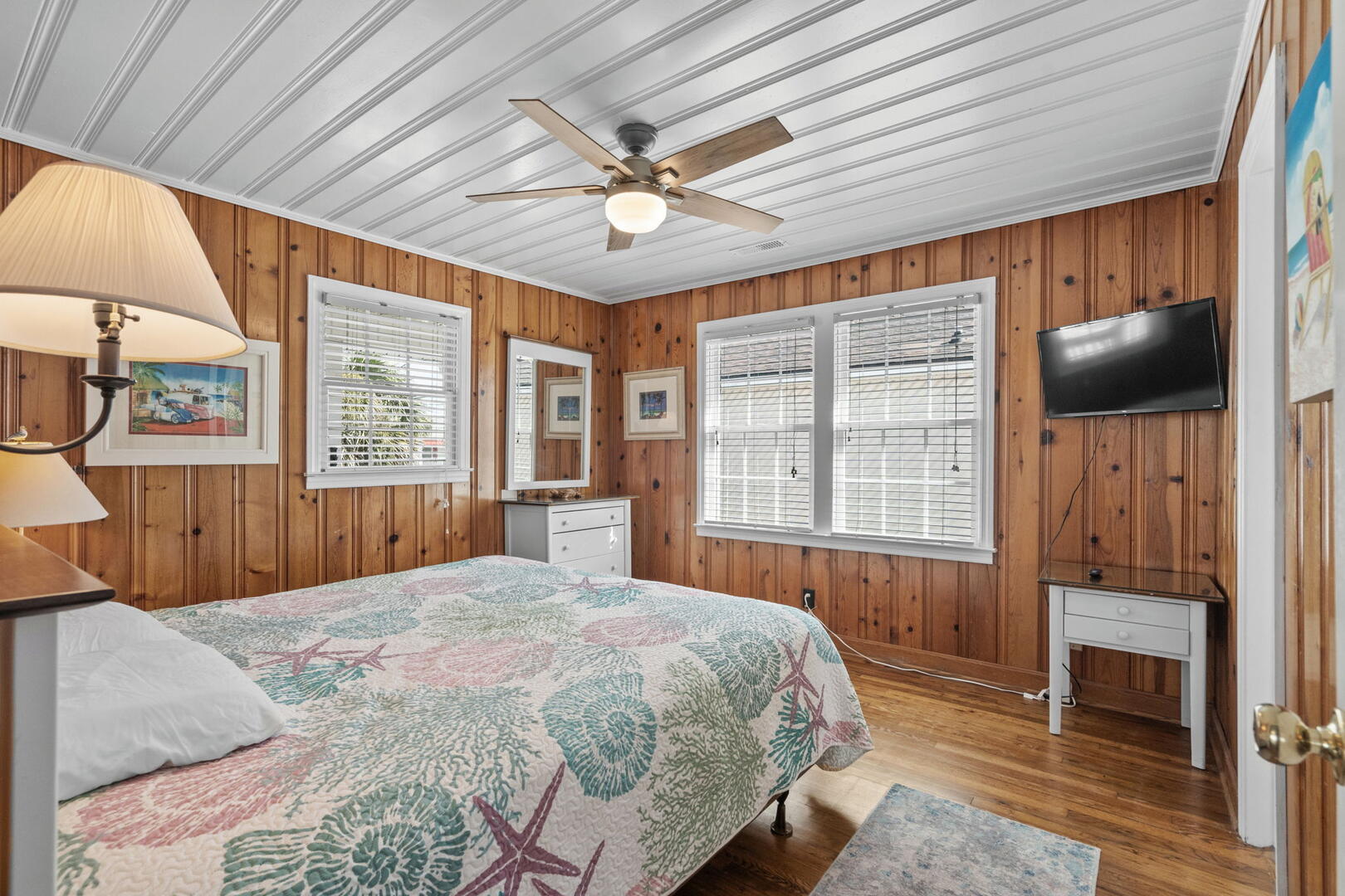 Lost Shaker of Salt | Photo 33