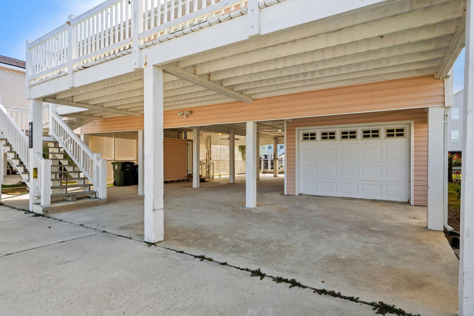 Lost Shaker of Salt | Photo 9