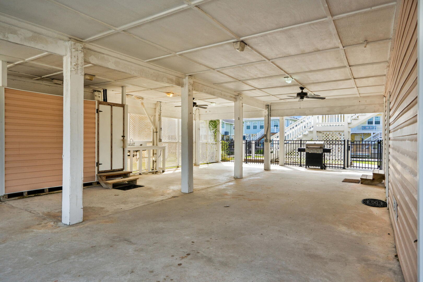 Lost Shaker of Salt | Photo 54