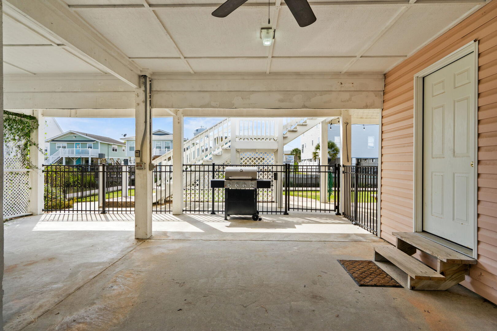 Lost Shaker of Salt | Photo 10