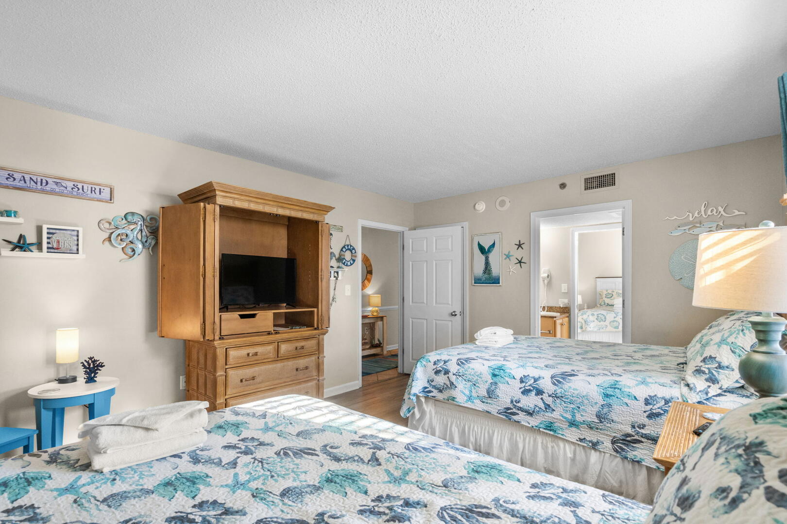 Crescent Shores 112 | Photo 33