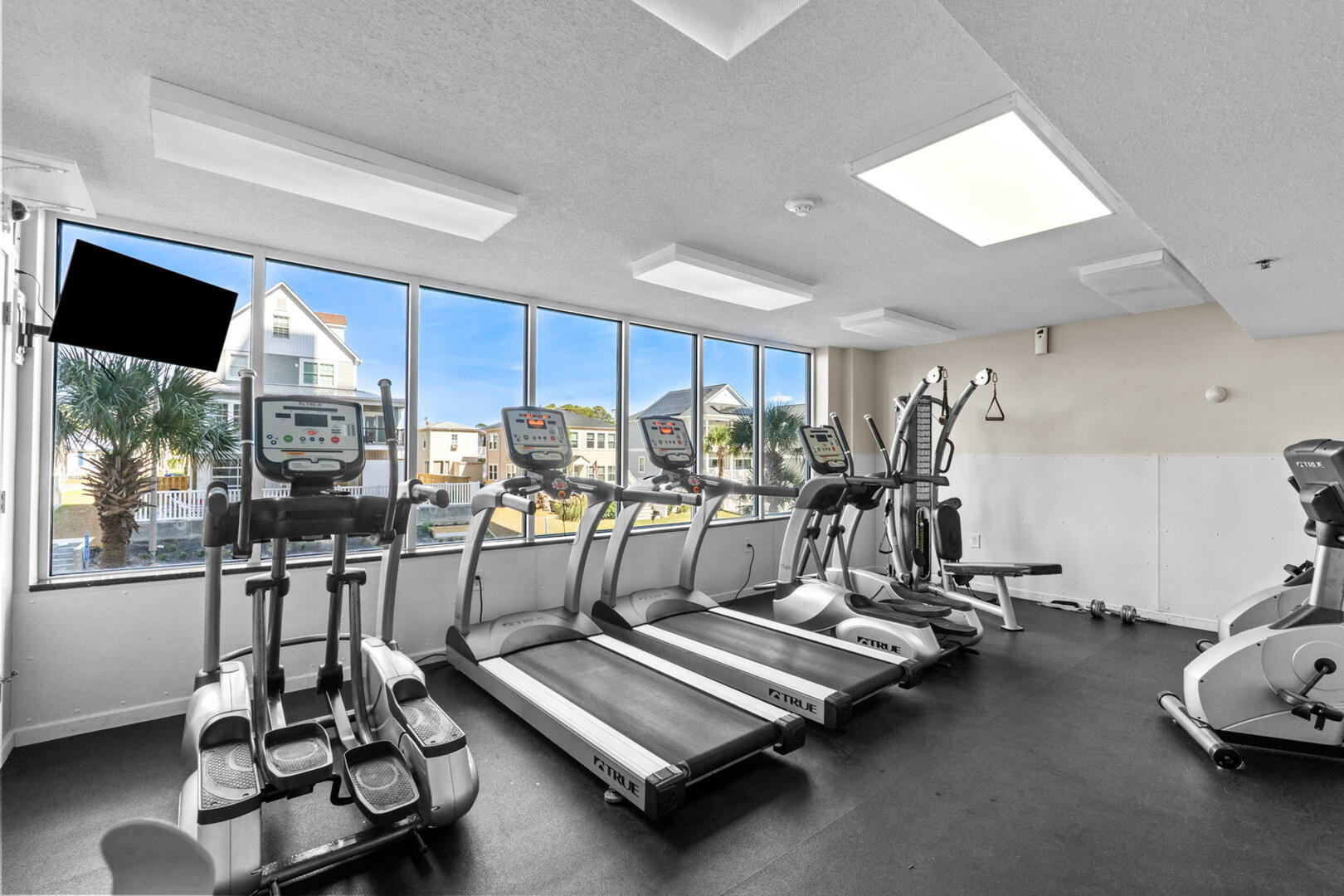 Crescent Shores 112 | Photo 51