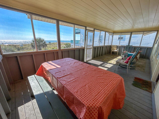 The Shell Too | Photo 16