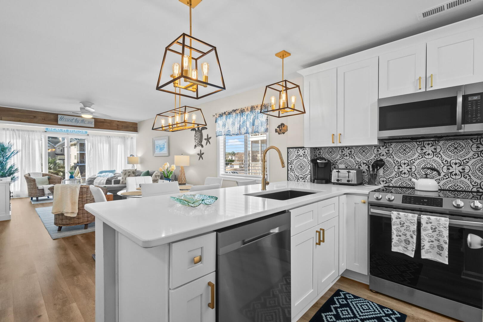 Waterway Landing 210F | Photo 18