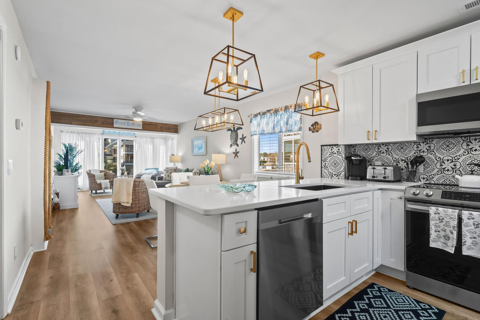 Waterway Landing 210F | Photo 11