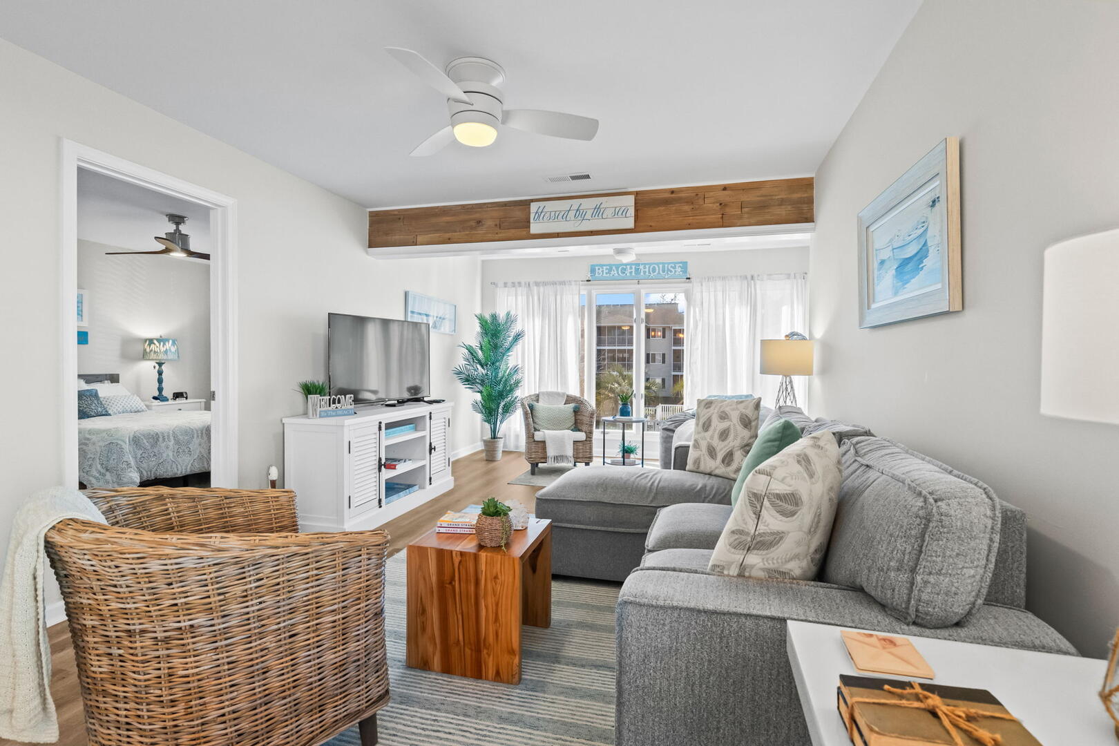 Waterway Landing 210F | Photo 2