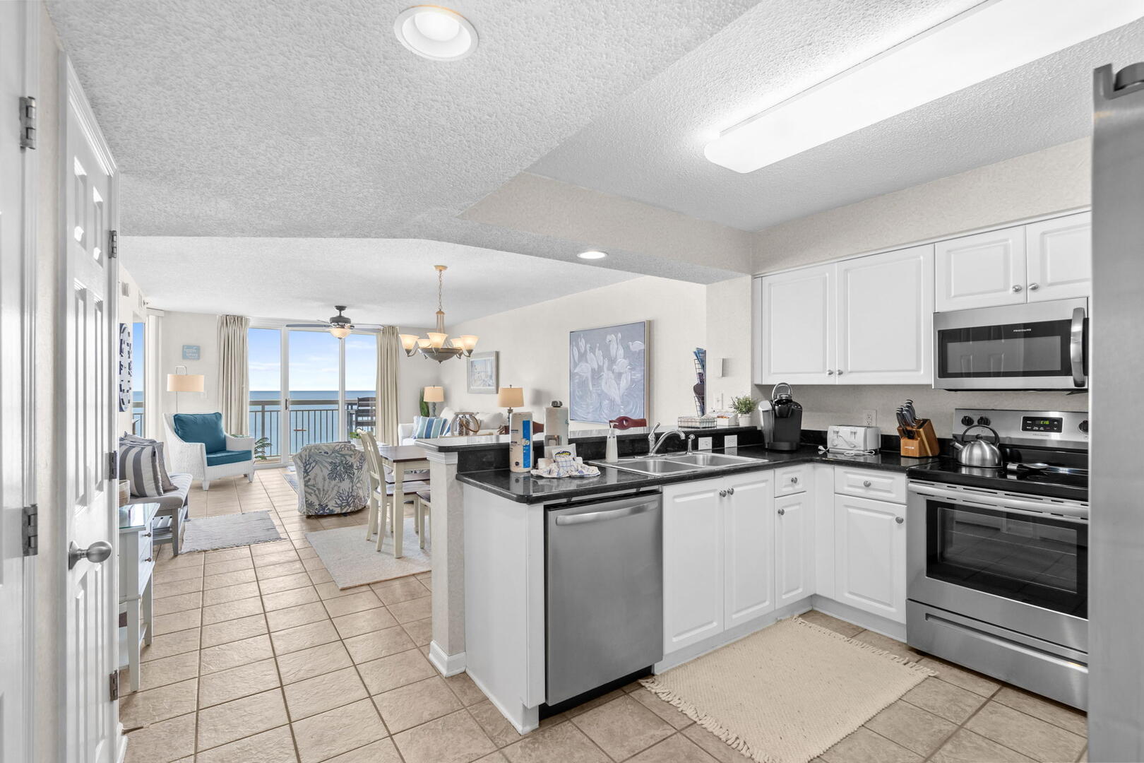 Crescent Shores 1009 19