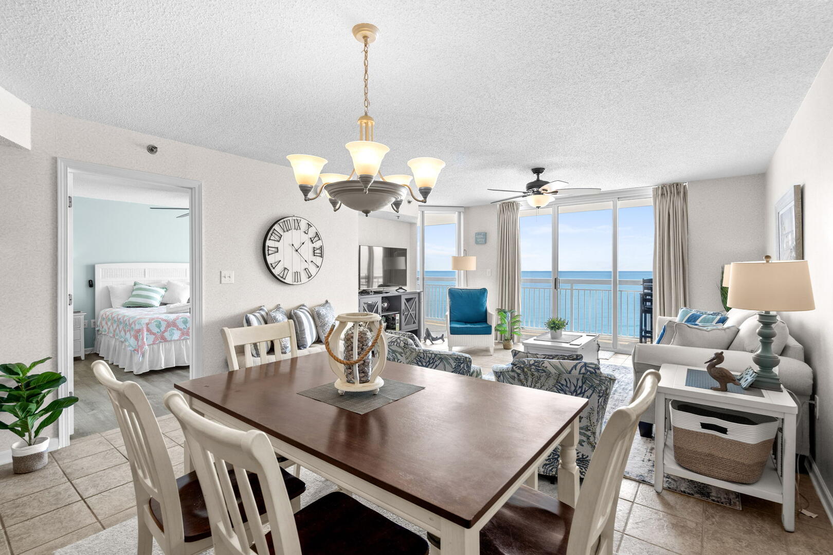 Crescent Shores 1009 12