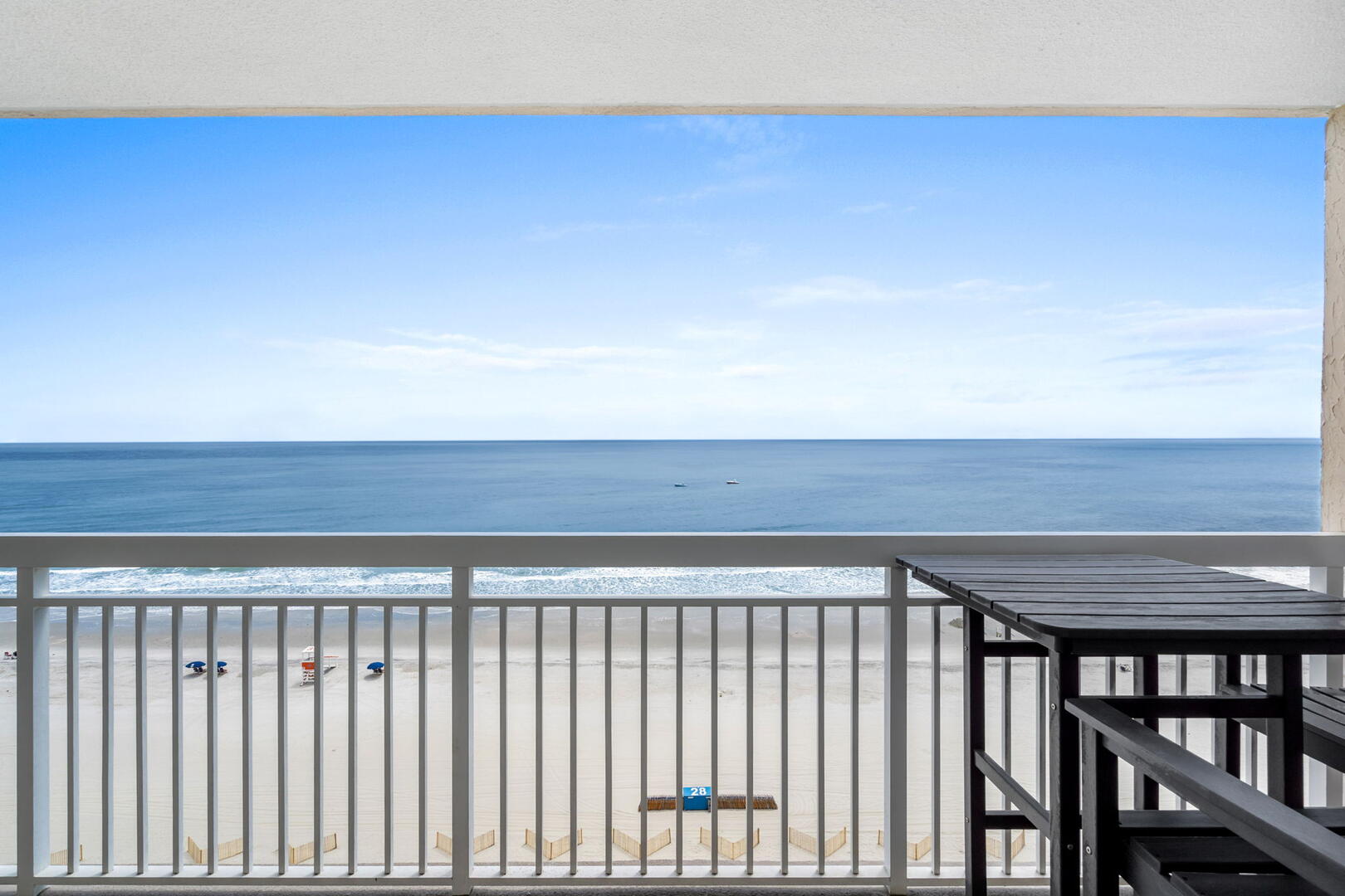 Crescent Shores 1009 21