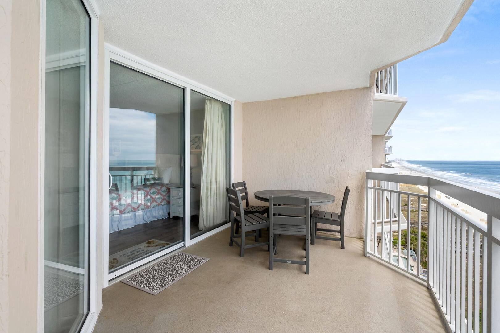 Crescent Shores 1009 23