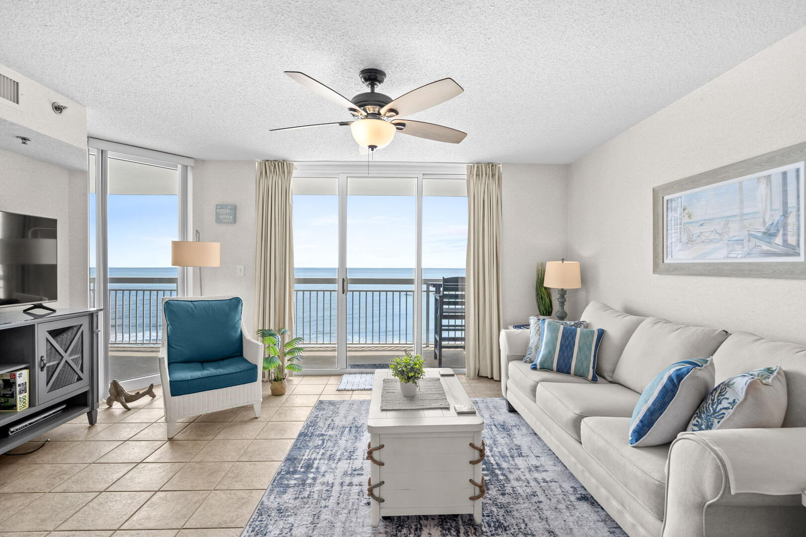 Crescent Shores 1009 4