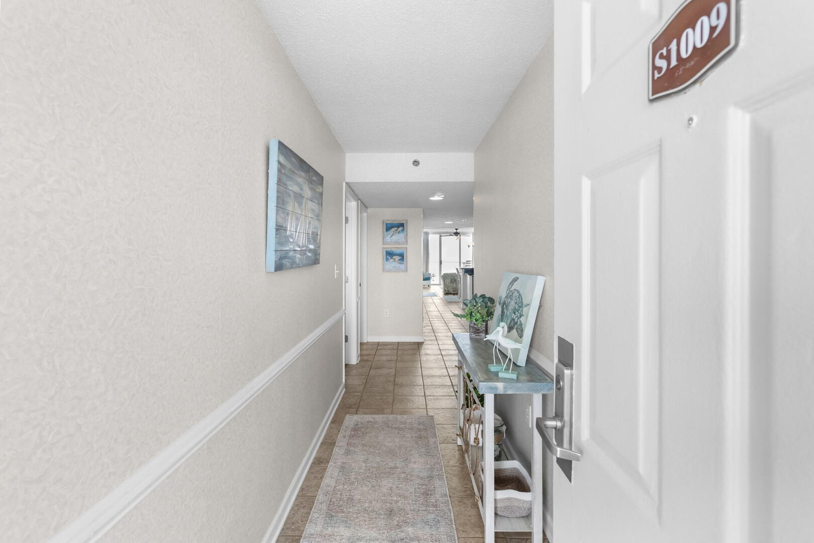 Crescent Shores 1009 33