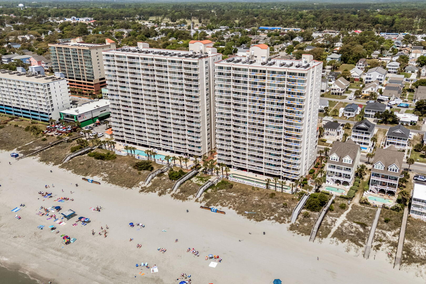 Crescent Shores 1009 52