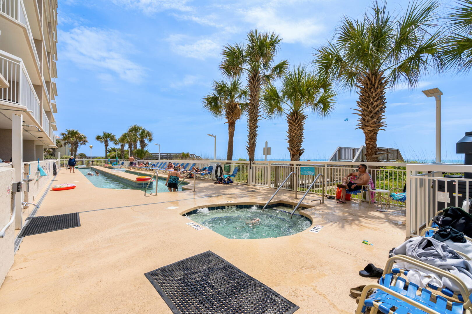 Crescent Shores 1009 66