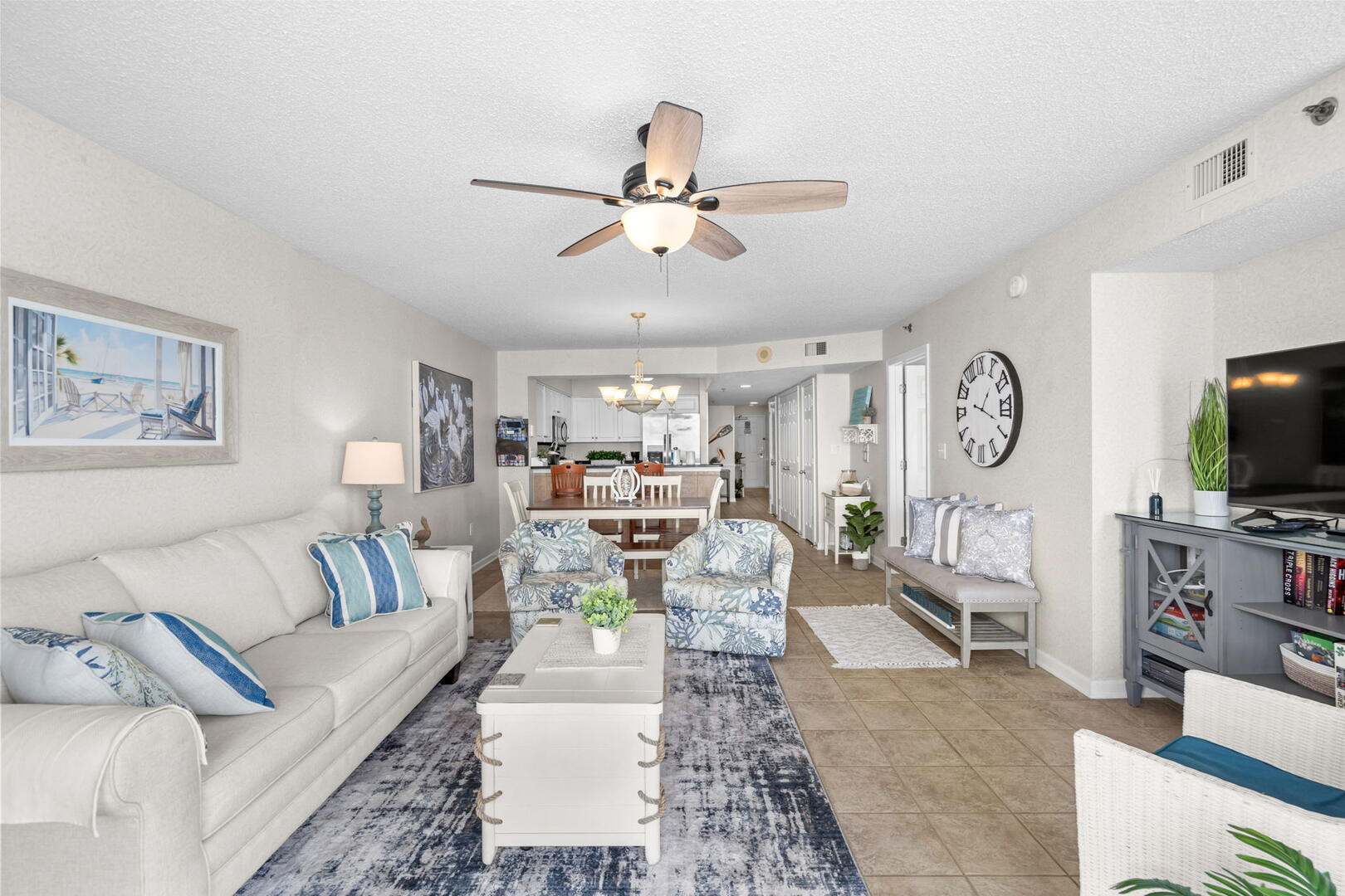 Crescent Shores 1009 9