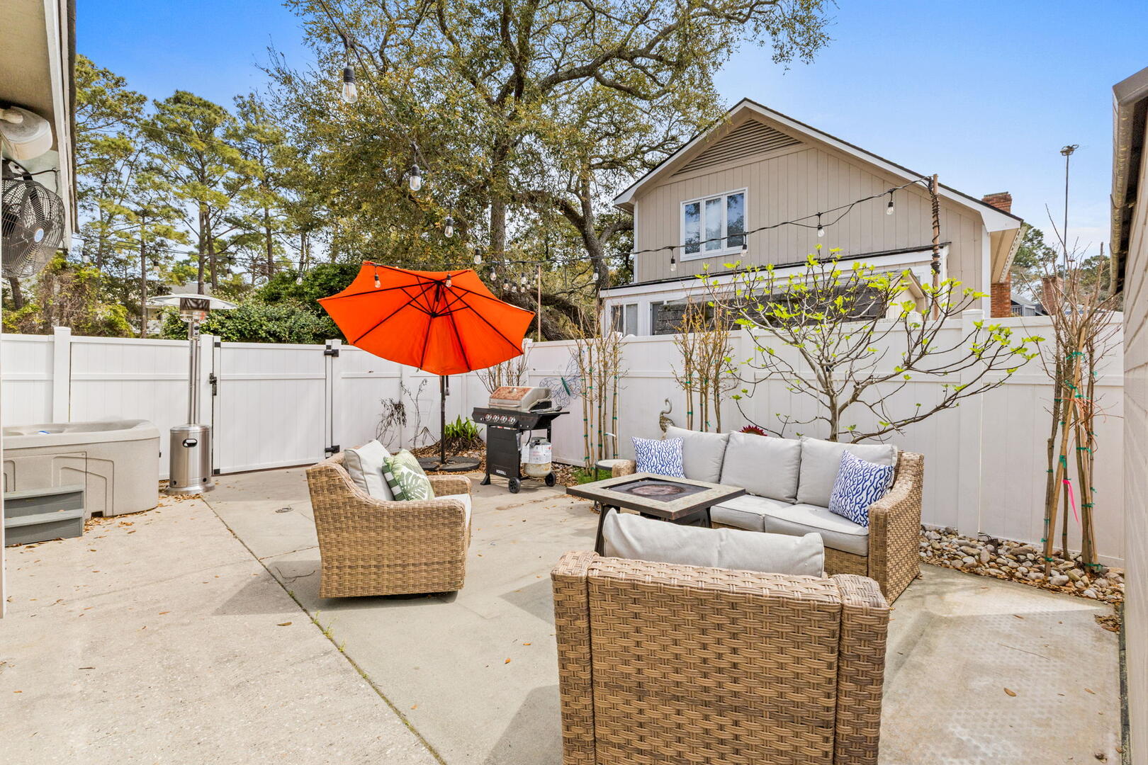 Stacy's Beach House | Photo 30