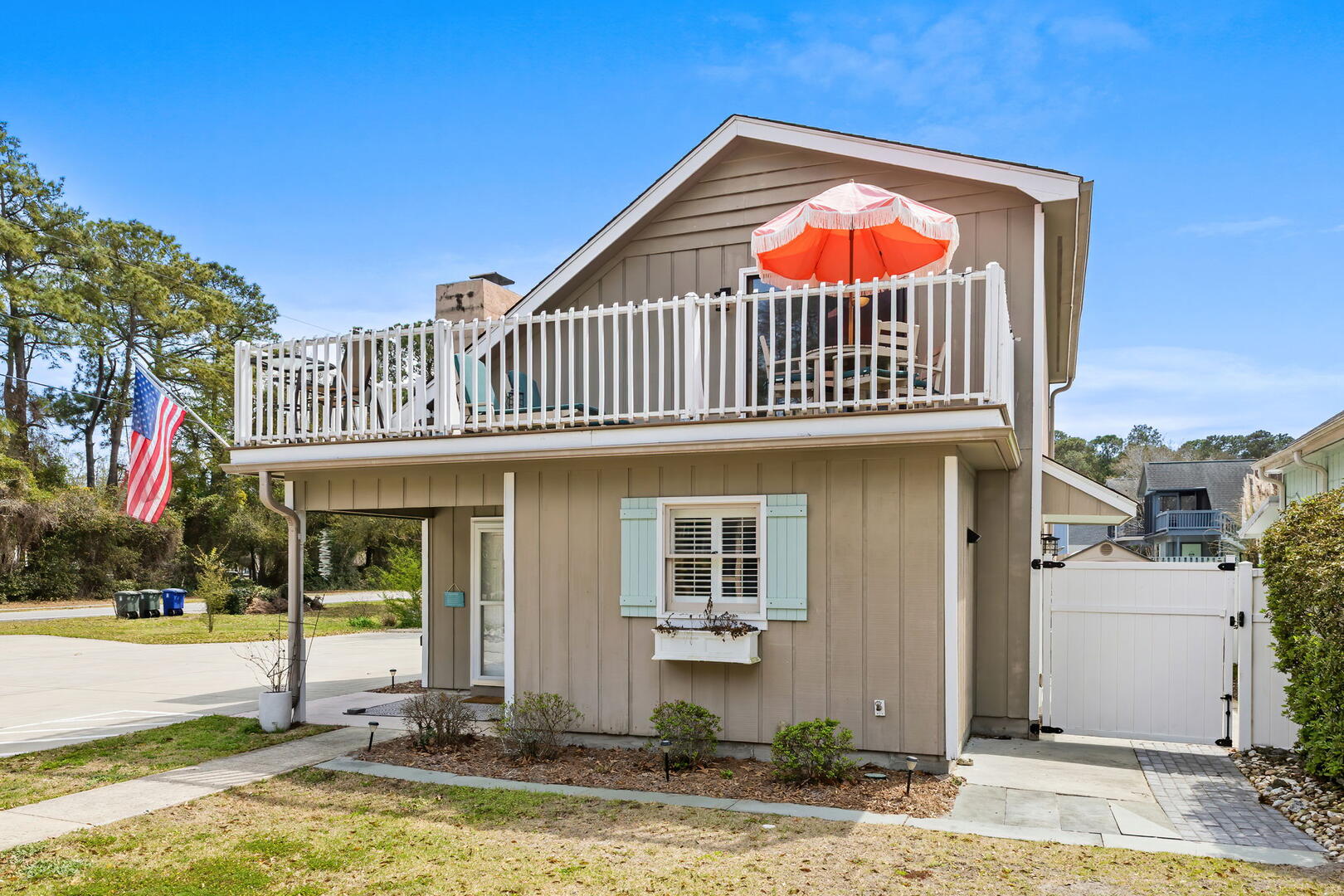 Stacy's Beach House | Photo 9