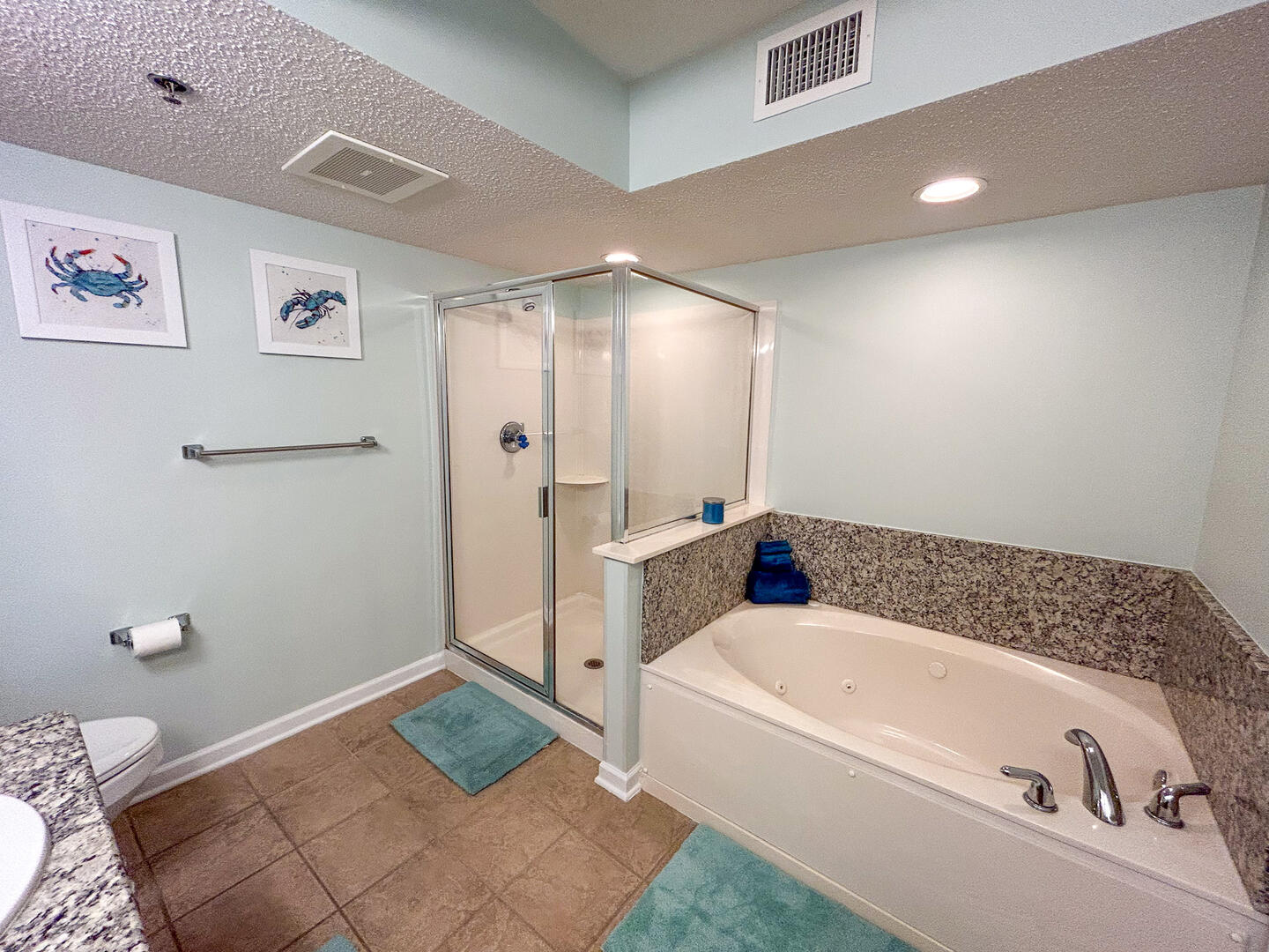 Crescent Shores 704 16