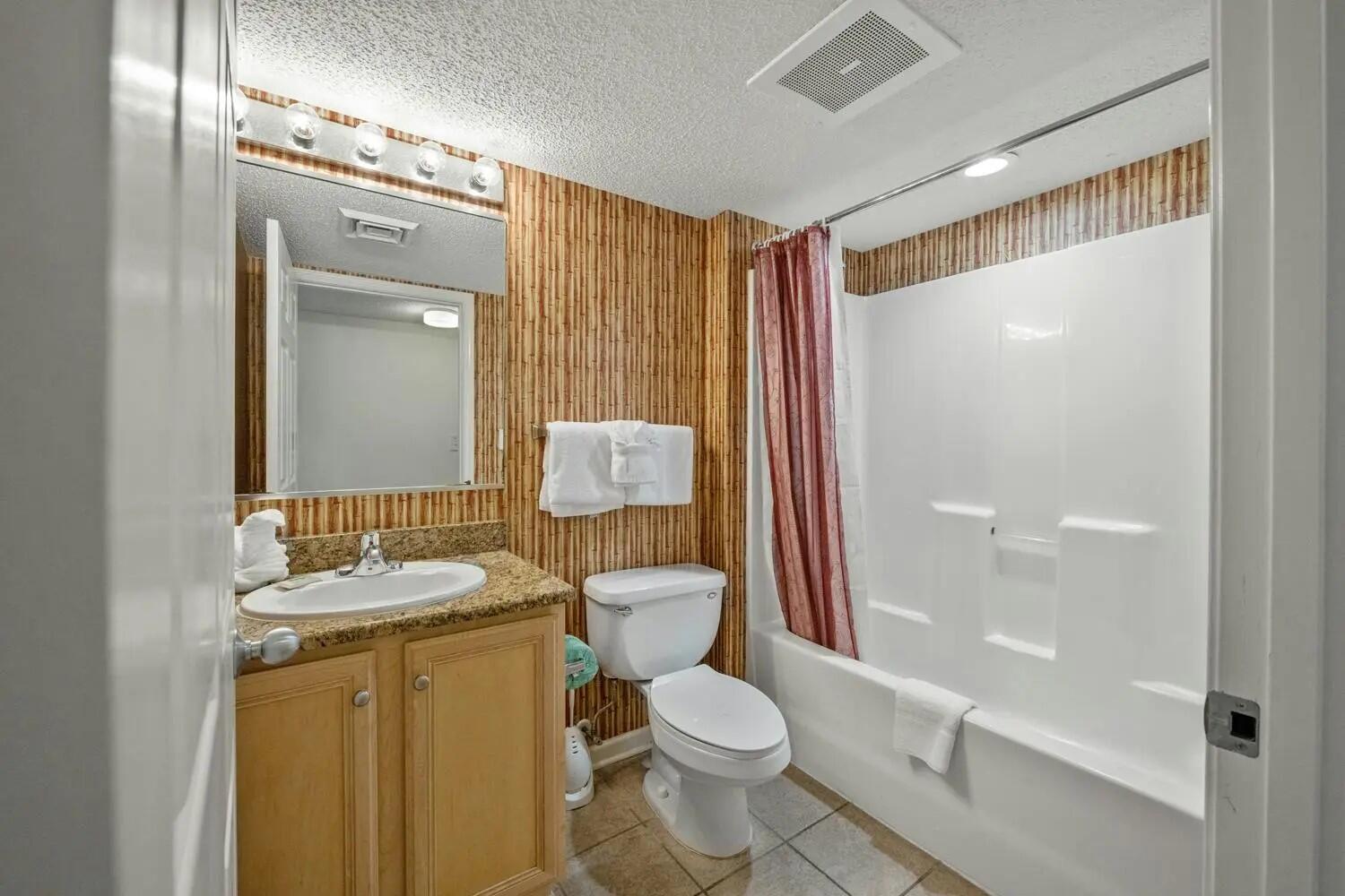 Crescent Shores 903 | Photo 17