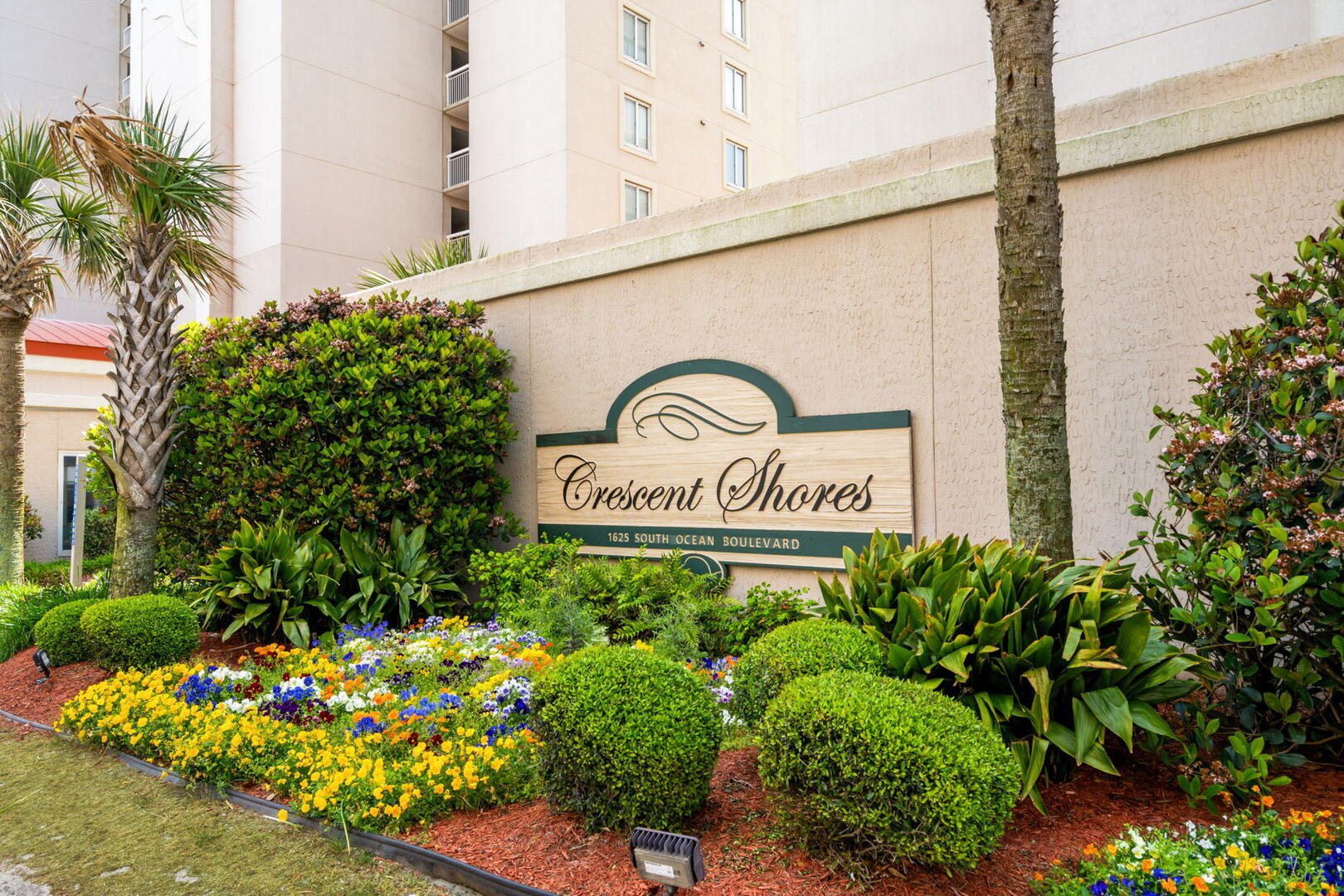Crescent Shores 903 68