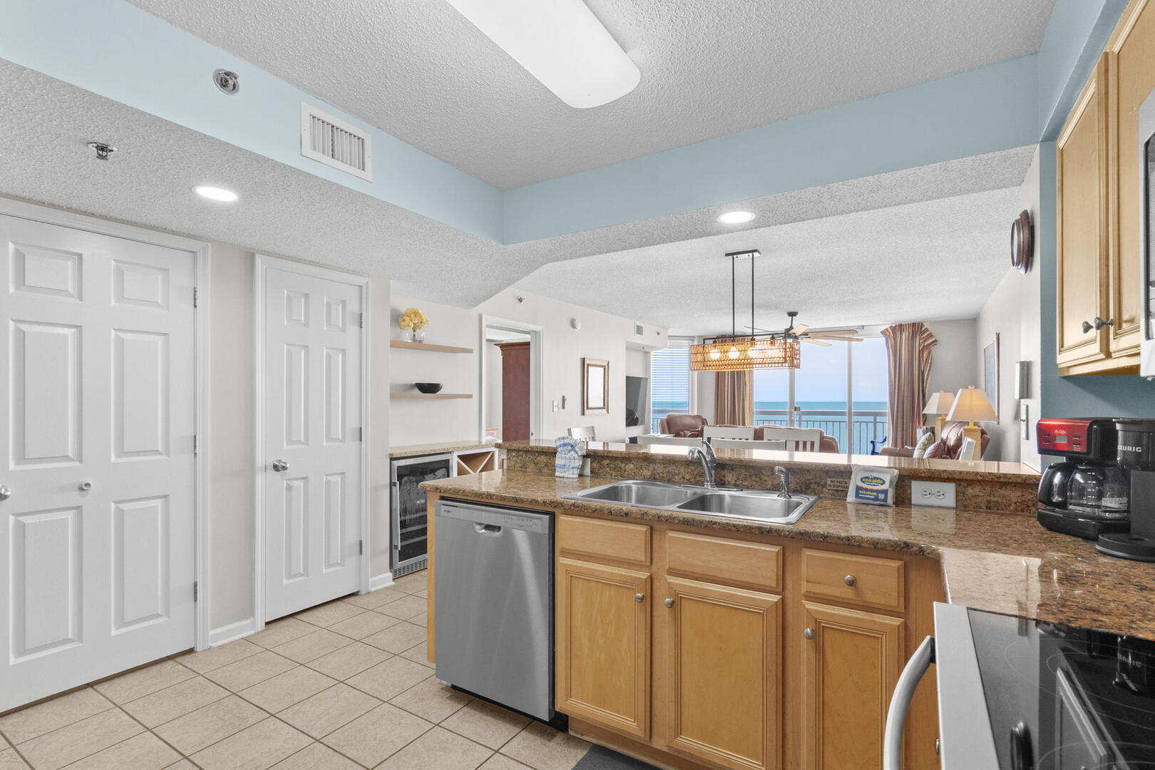 Crescent Shores 903 21