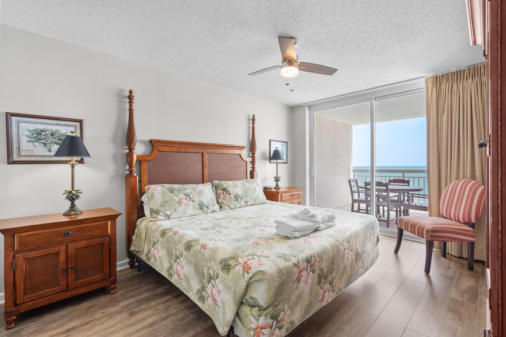 Crescent Shores 903 23