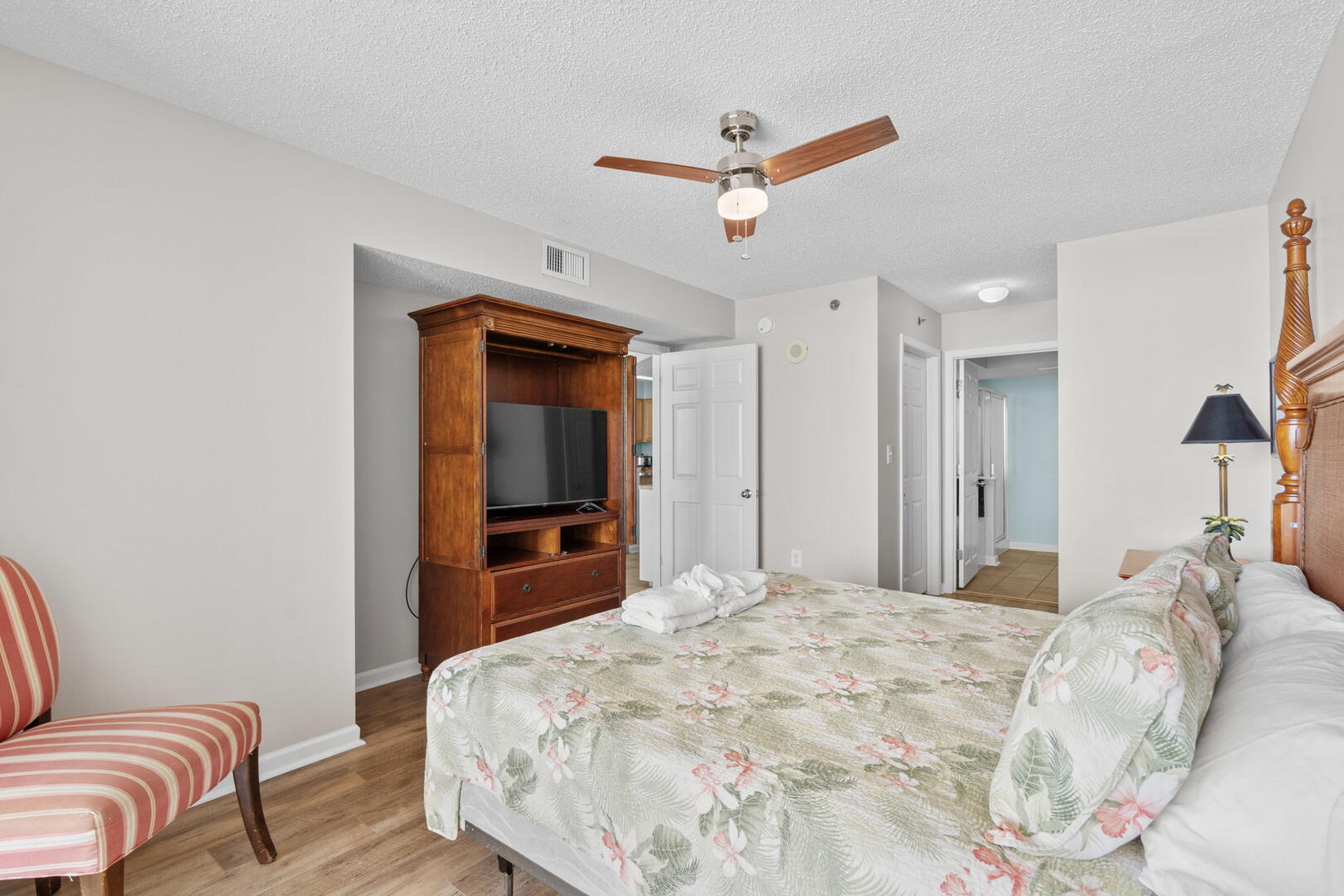 Crescent Shores 903 25