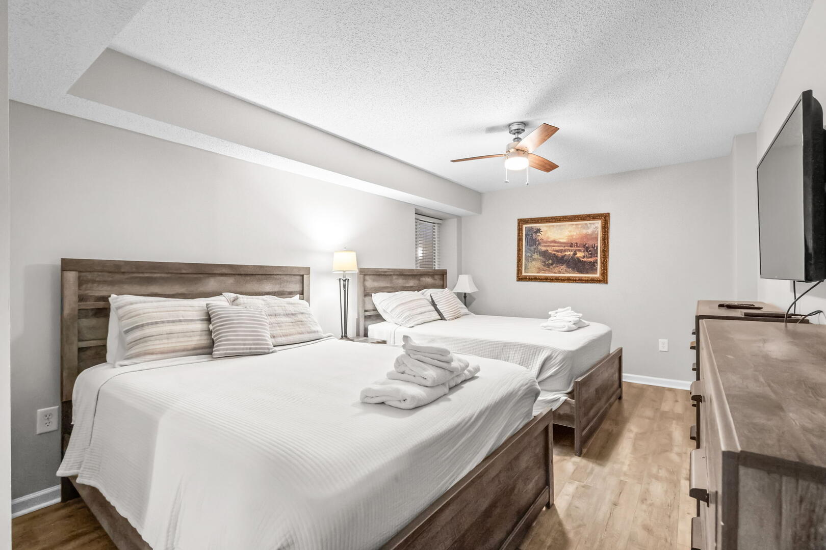 Crescent Shores 903 36