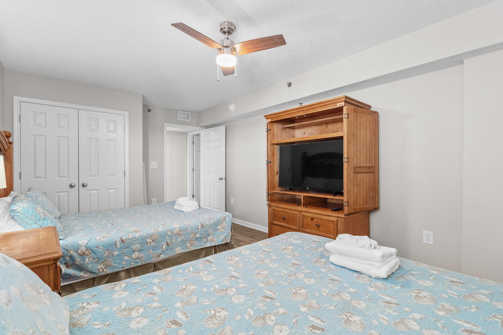 Crescent Shores 903 40