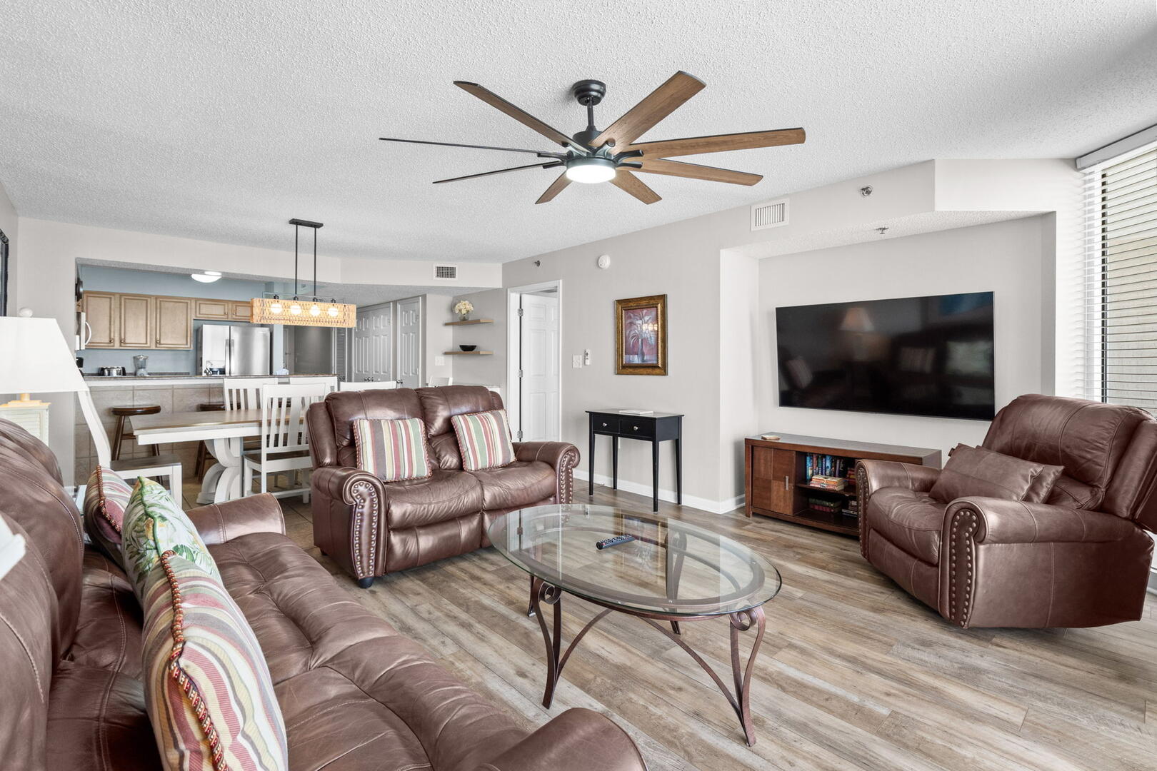 Crescent Shores 903 7