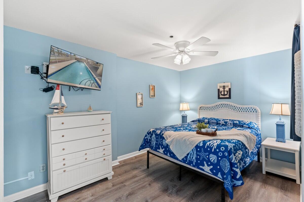 Hyperion Towers 604 | Photo 17