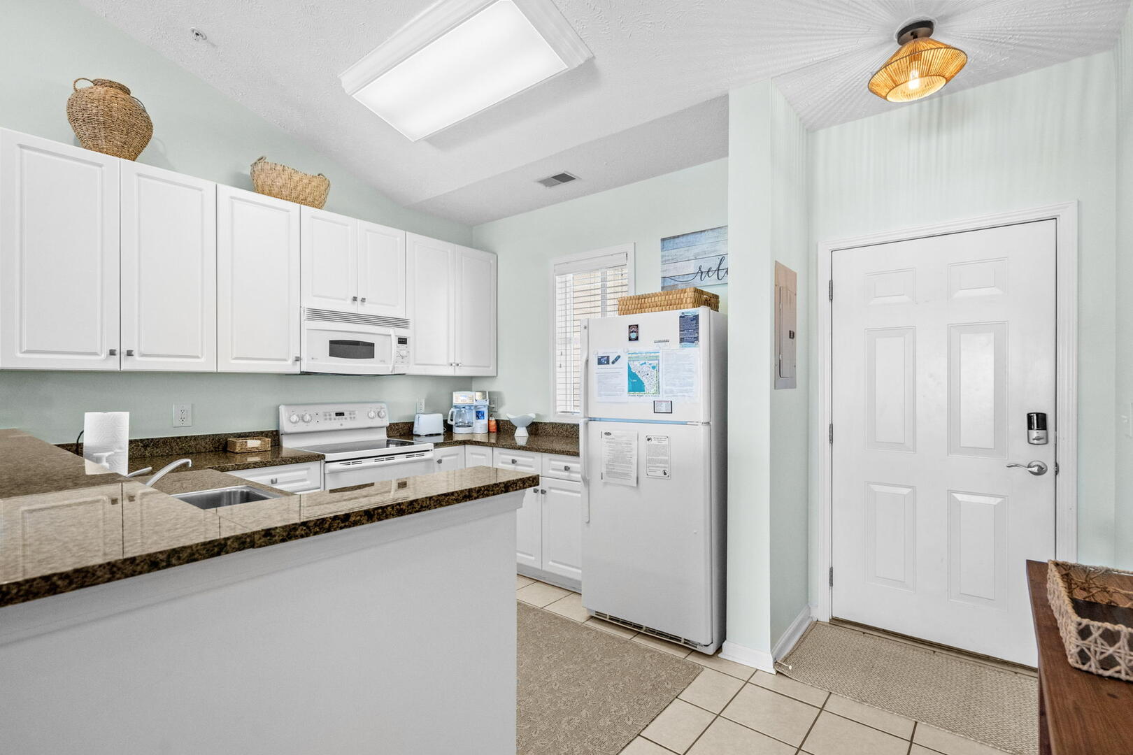 Ocean Keyes 3945 | Photo 18