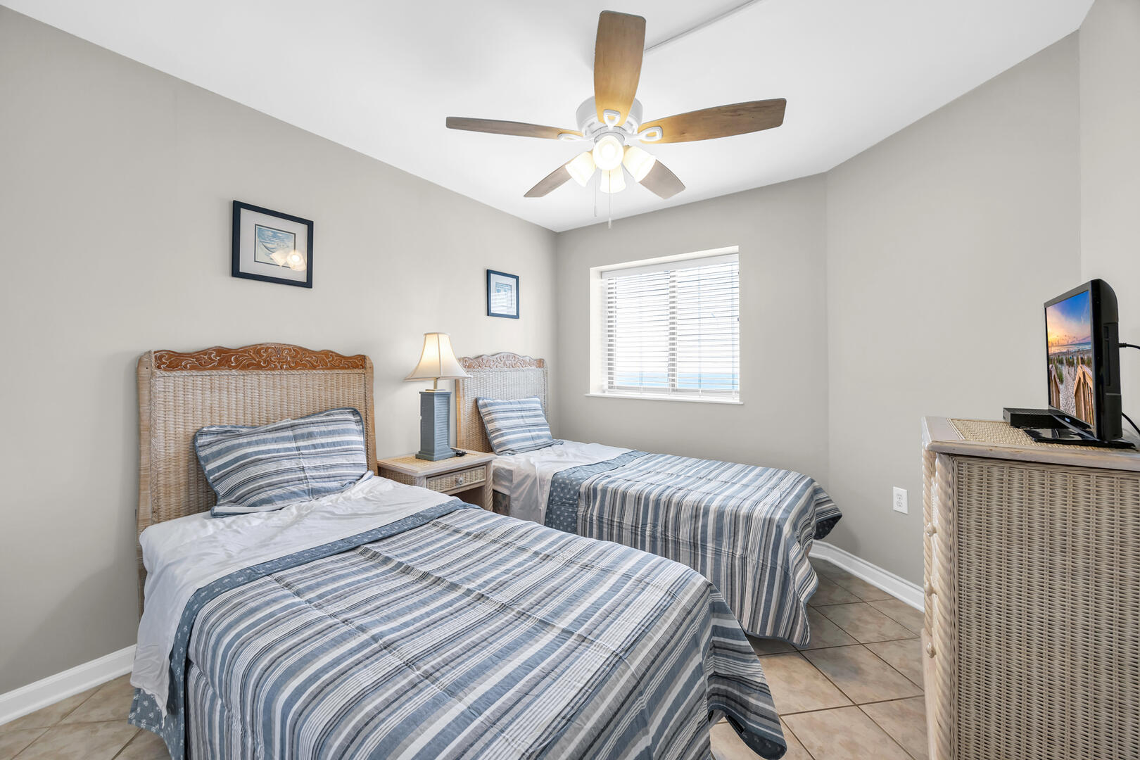 Ocean Bay Club 1610 24