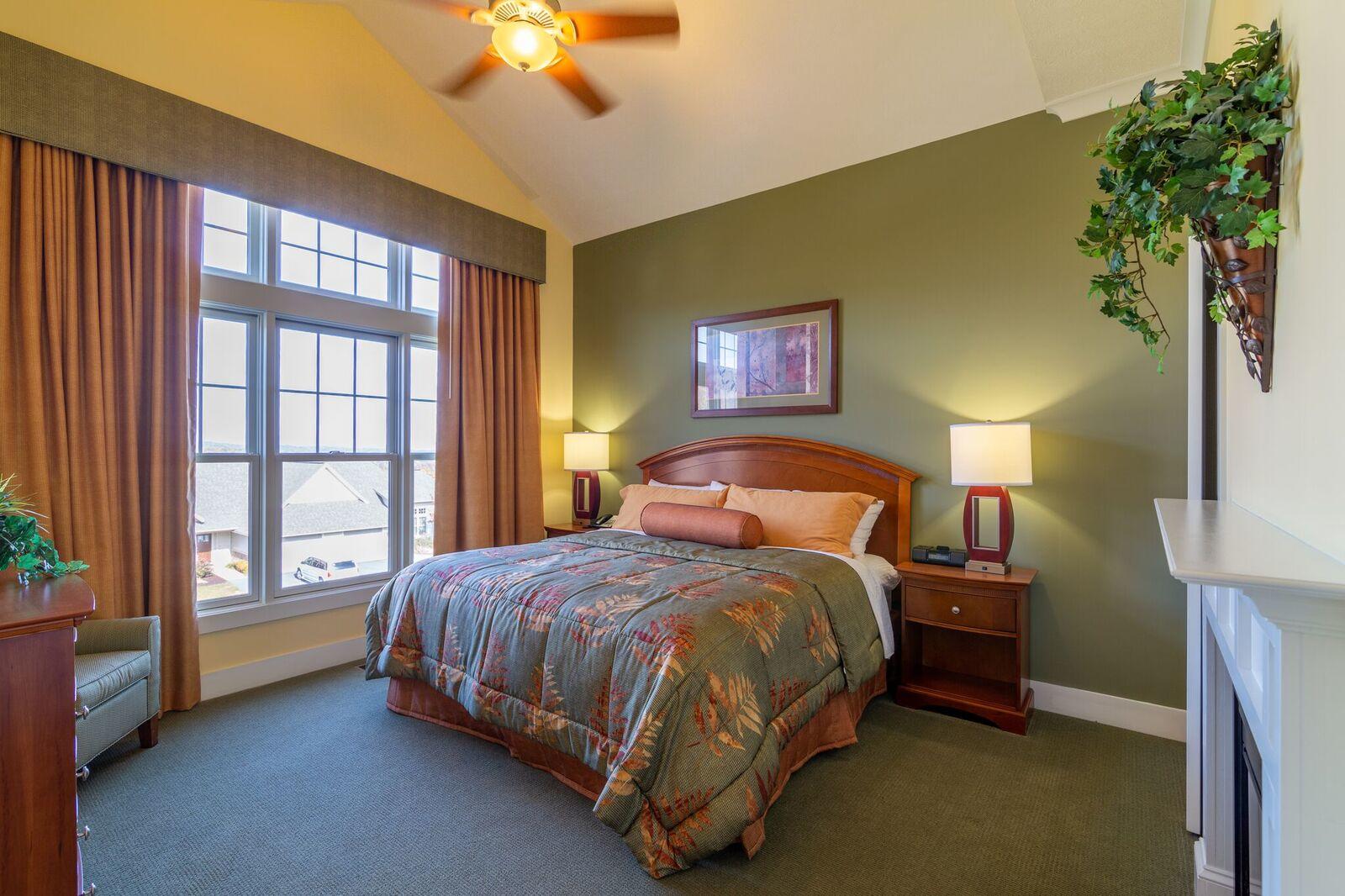 Regal Vistas Luxury Two Bedroom Townhome 12