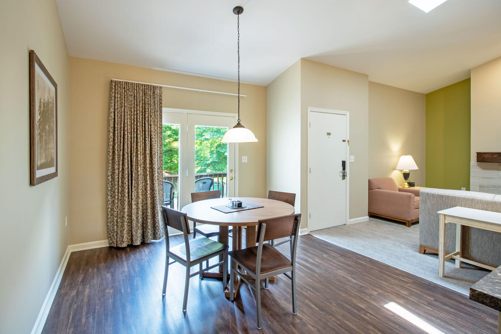 Eagle Trace One Bedroom Condo 17