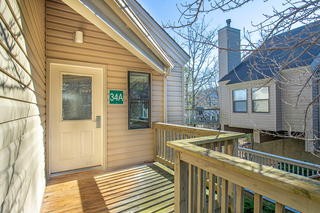 Shenandoah Villas Two Bedroom Condo 6