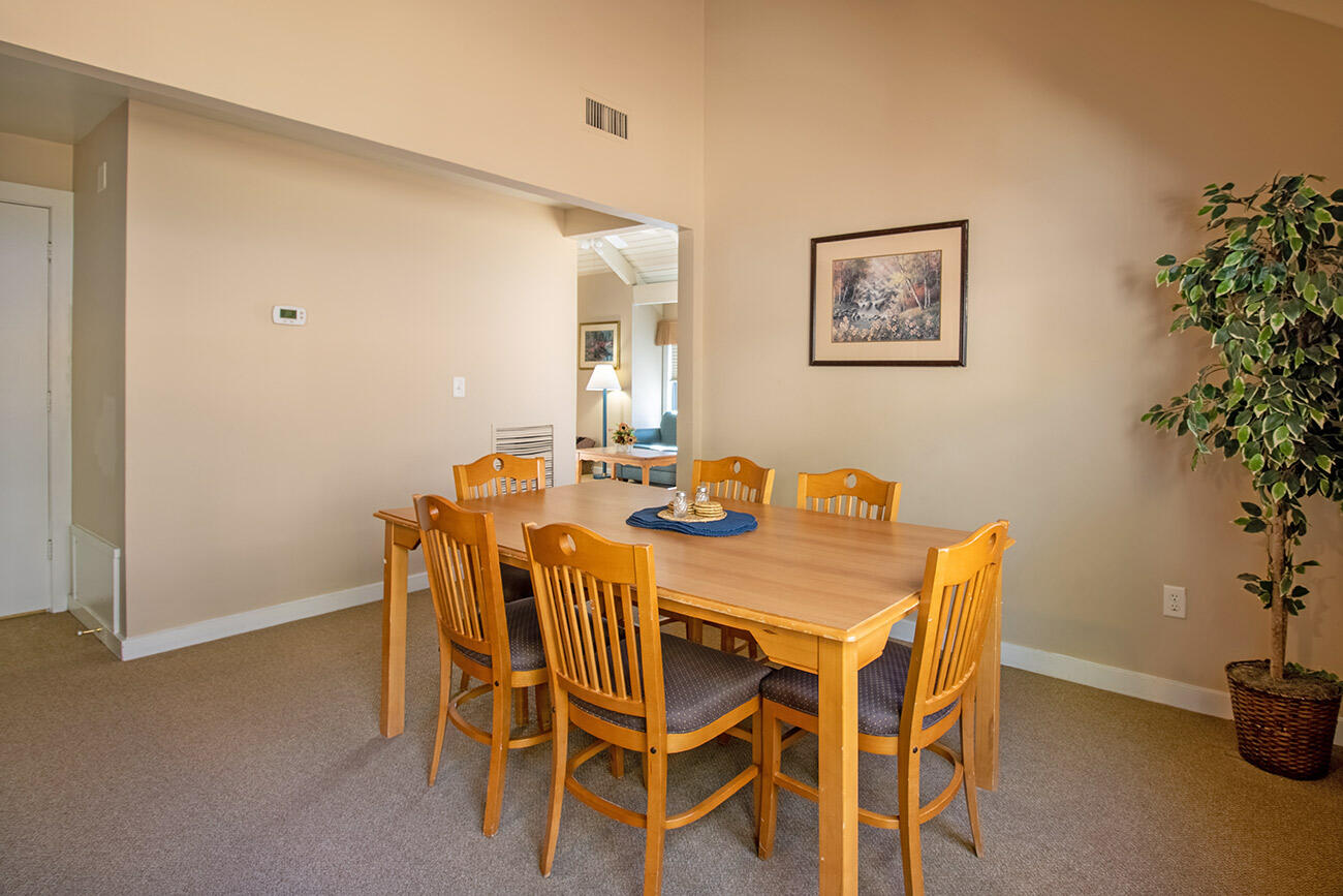 Shenandoah Villas Two Bedroom Condo 16