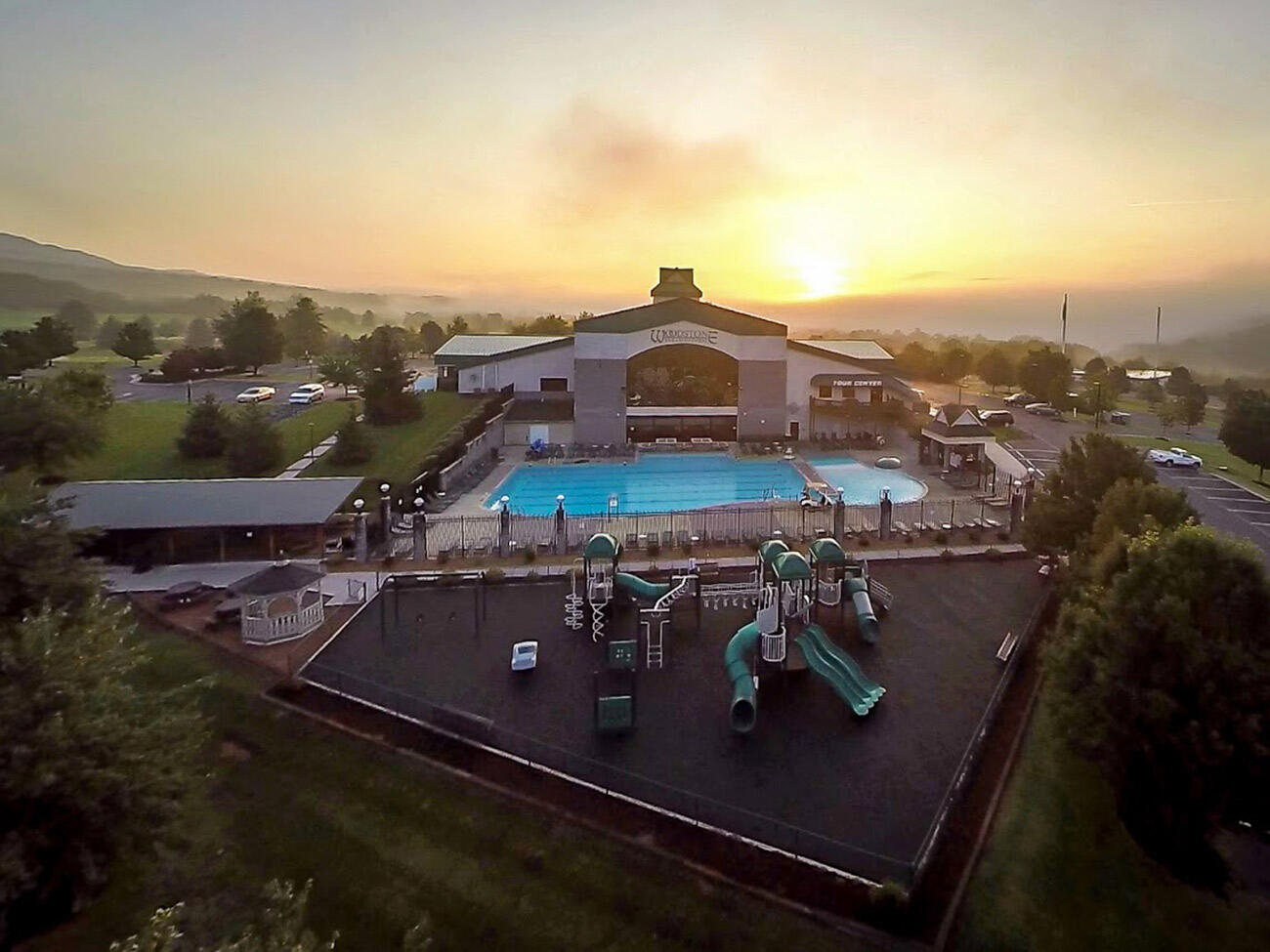 Shenandoah Villas Two Bedroom Condo 30