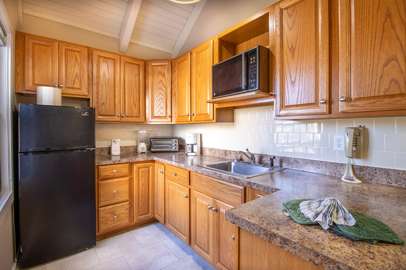Shenandoah Villas One Bedroom Condo 15