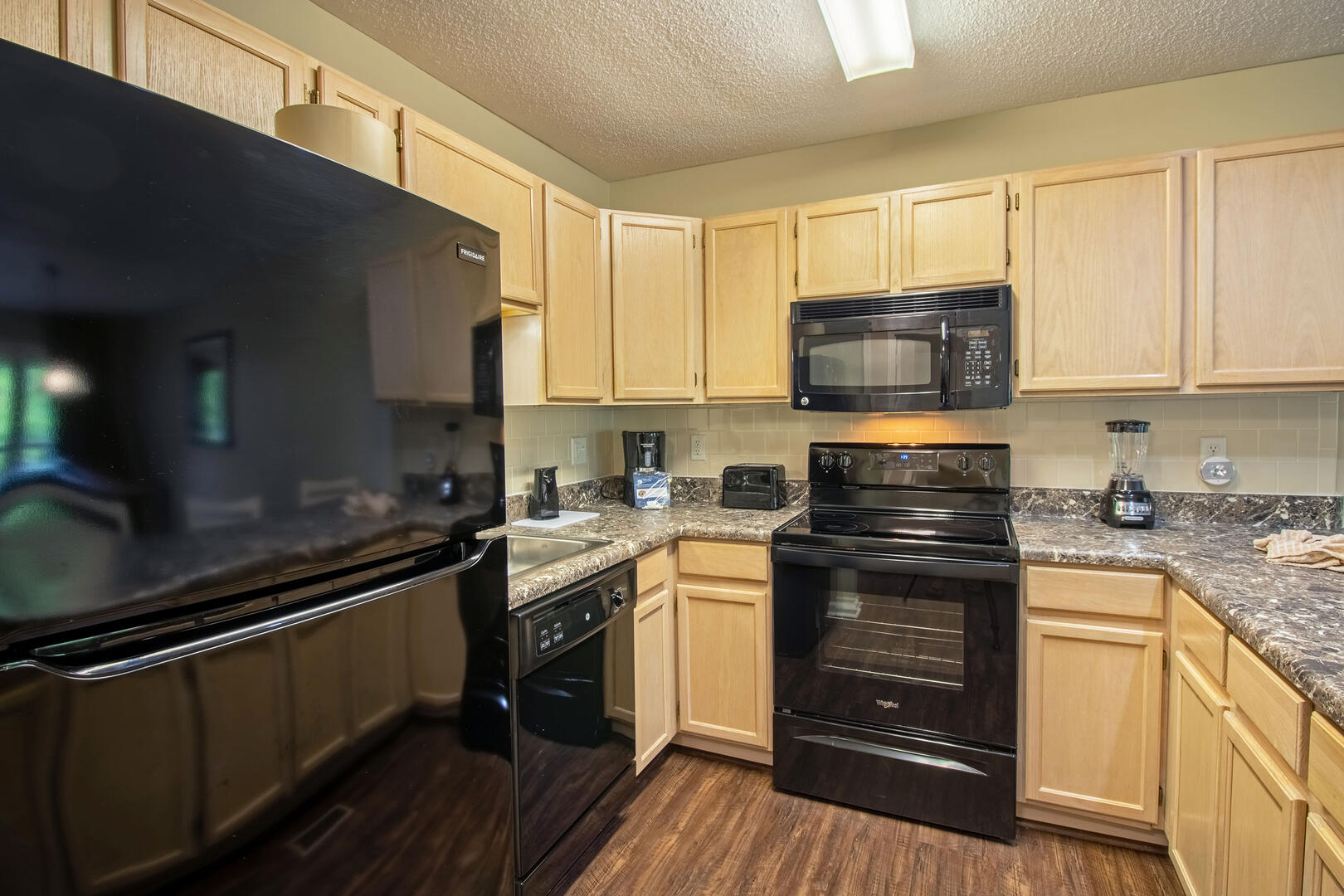 Eagle Trace Two Bedroom Condo 14