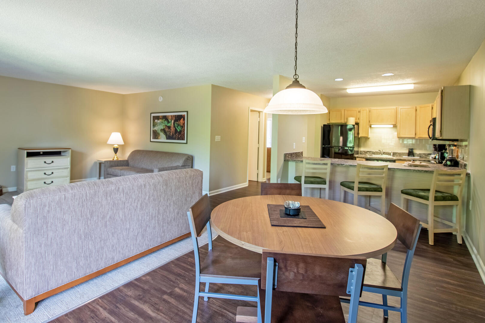 Eagle Trace Two Bedroom Condo 17