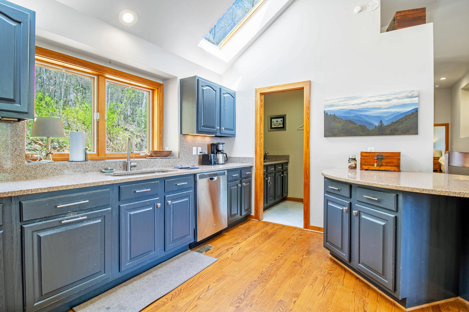 Hillside Hideaway at Wintergreen 12