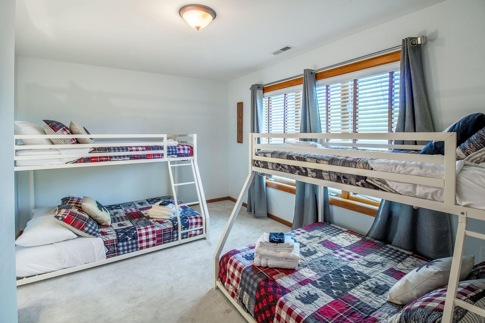 Hillside Hideaway at Wintergreen 43